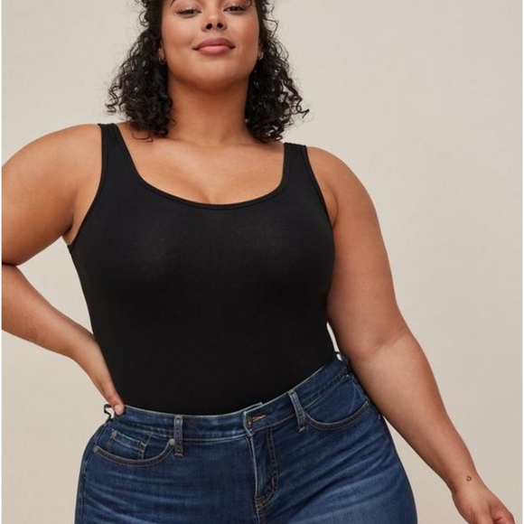 Torrid Jean Mid 5 Shorts Back Country Split - Picture 2 of 9